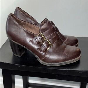 Natural Soul Brown Heeled Boots with Buckle Detail